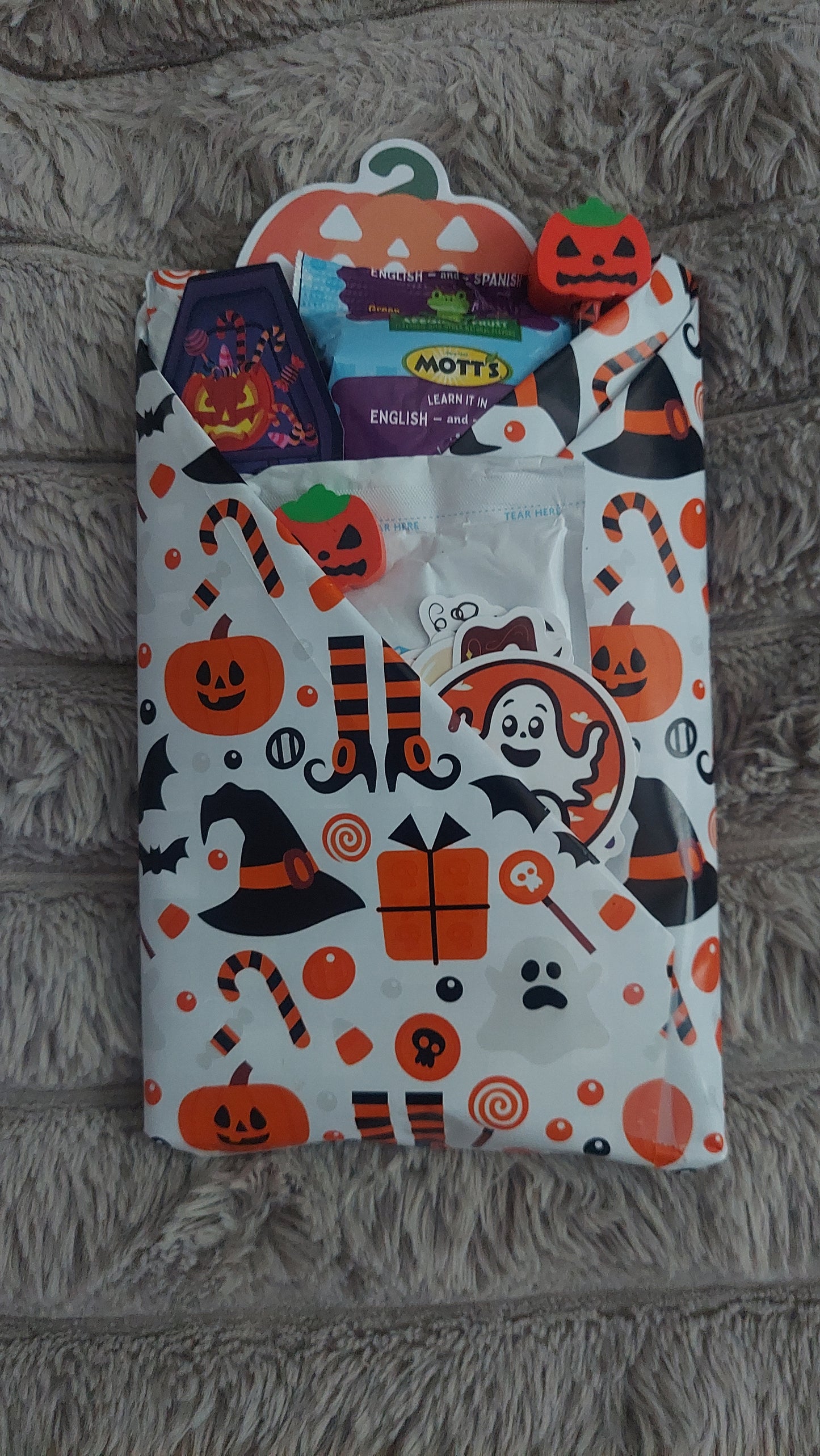 Halloween PlayDate with a Book